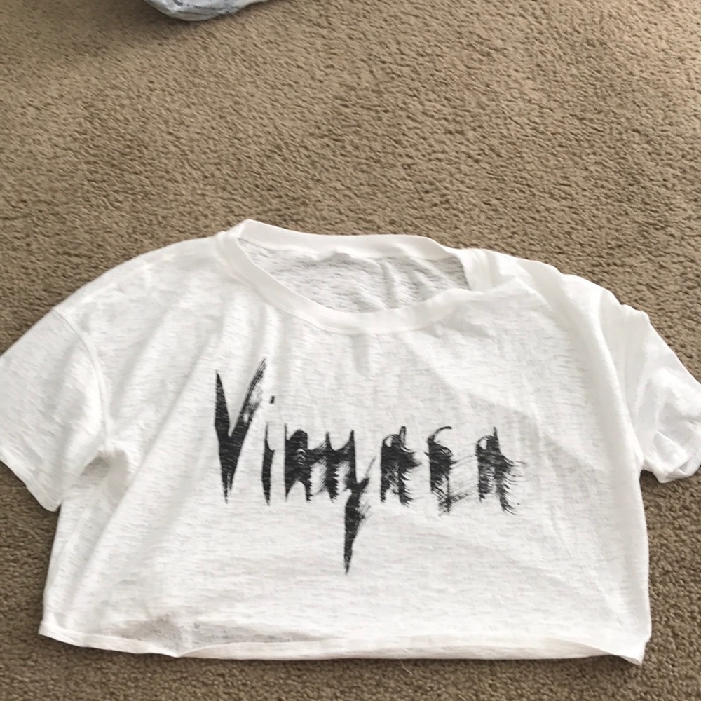 Lululemon workout/yoga crop top